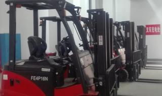 叉车3吨多少钱一台 叉车3吨多少钱一台