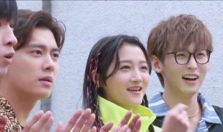 秦霄贤个人简介 秦霄贤个人简介